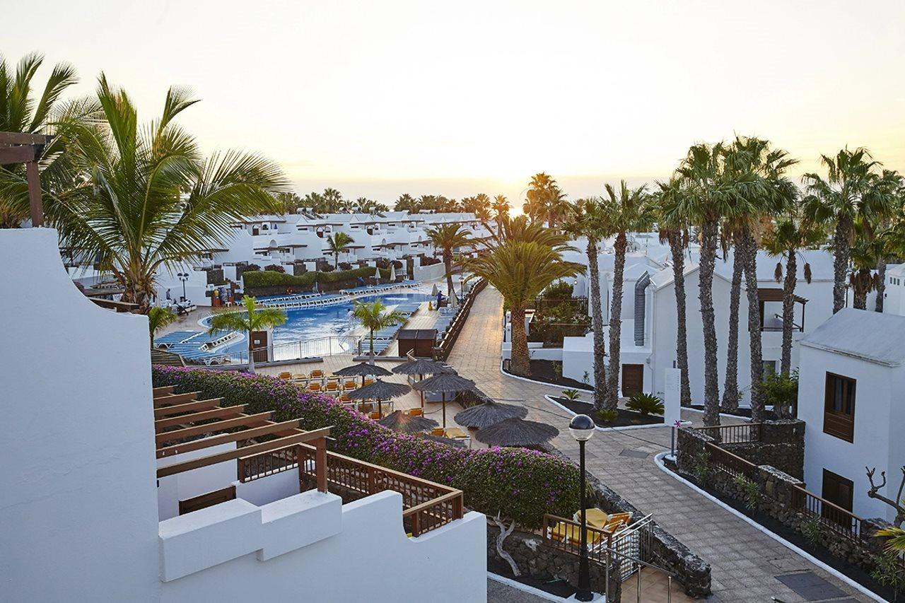 Flamingo Beach Resort Плая Бланка Екстериор снимка